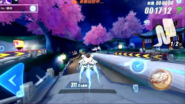 汽车仪表盘上红色的车有一个感叹号什么意思?,解答你的疑问
